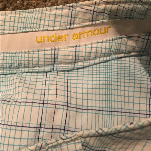 5 FOR $25 SALE UA Capris - Picture 5 of 5